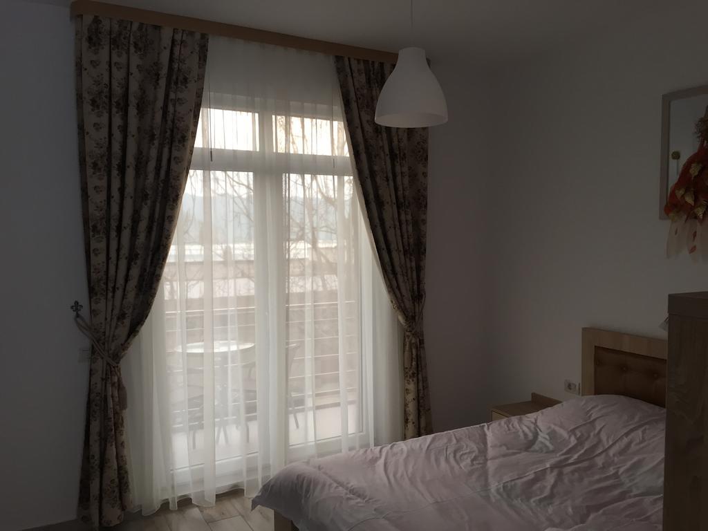 Hotel Aby Sunrise Orşova Esterno foto