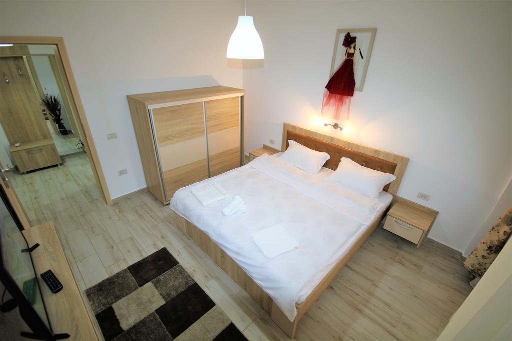 Hotel Aby Sunrise Orşova Esterno foto