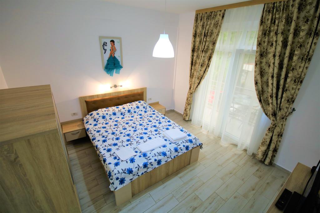 Hotel Aby Sunrise Orşova Esterno foto